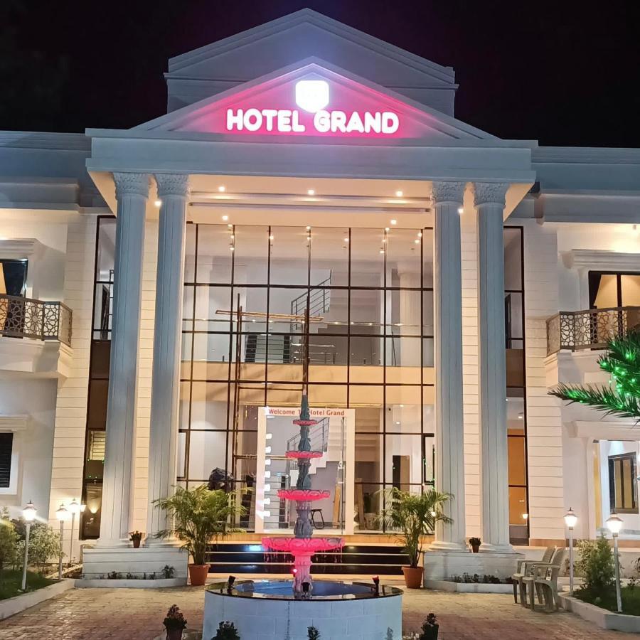 Hotel Grand Khuldabad Exteriér fotografie